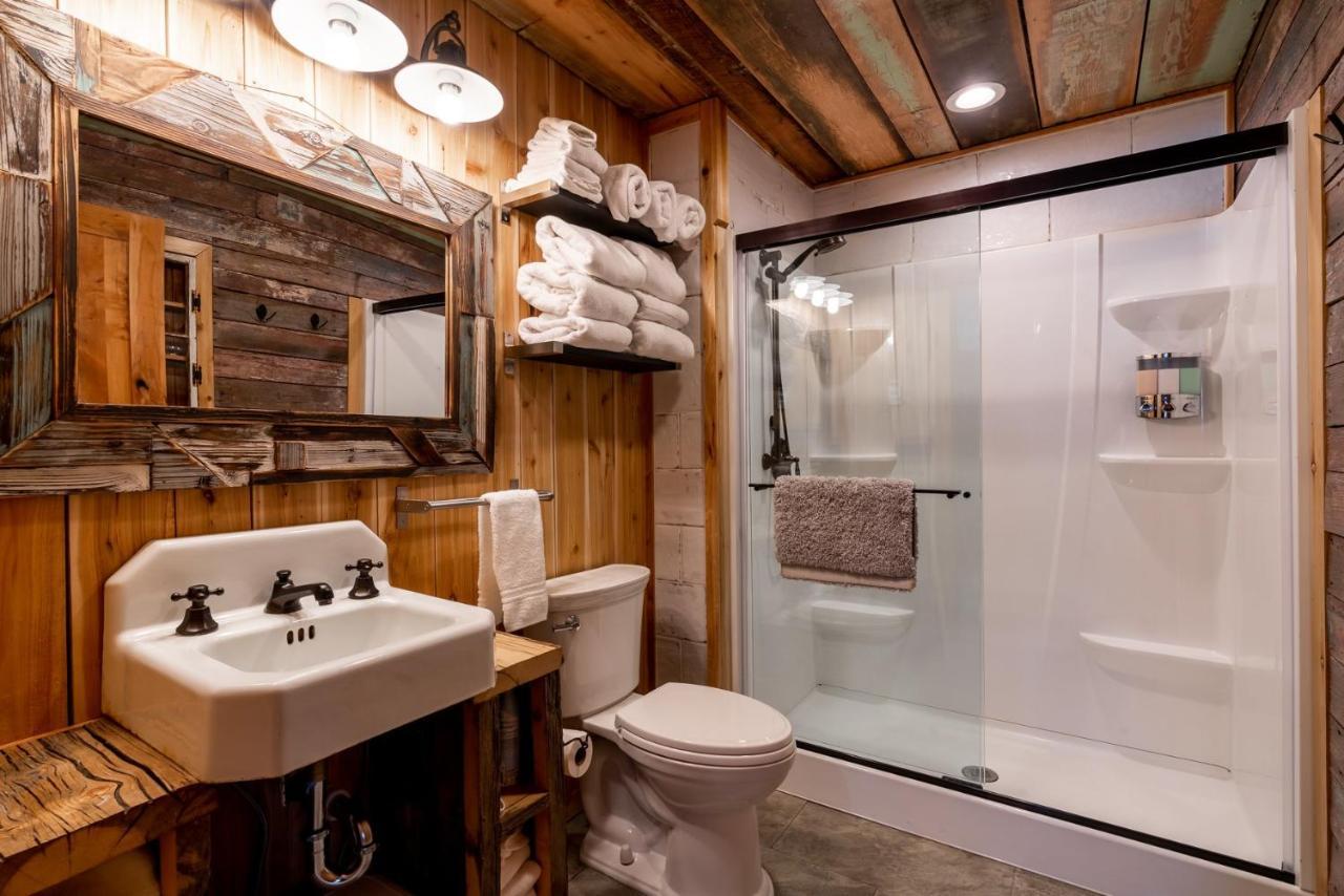 Bunkhouse Villa West Yellowstone Exterior photo