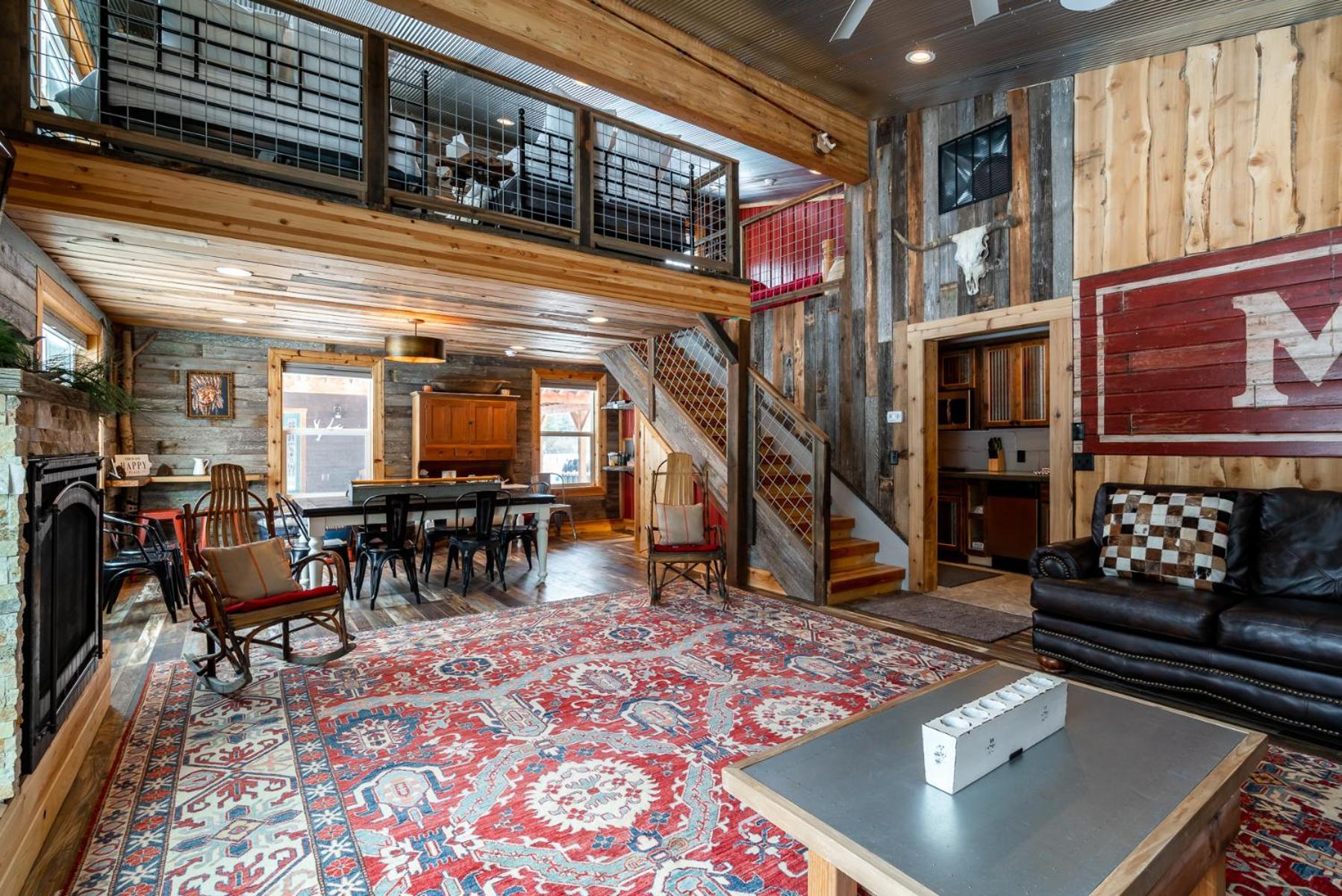 Bunkhouse Villa West Yellowstone Exterior photo